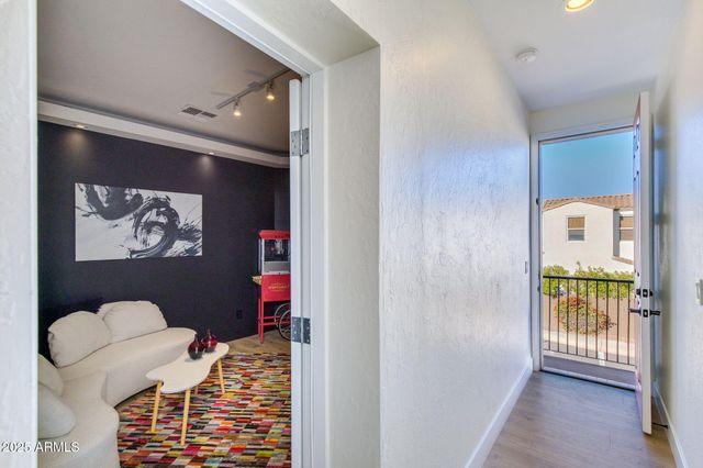 2914 N 48TH Place, Phoenix, AZ 85018