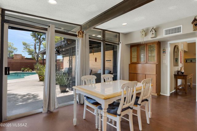 8740 E Dexter Drive, Tucson, AZ 85715