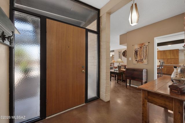 8740 E Dexter Drive, Tucson, AZ 85715