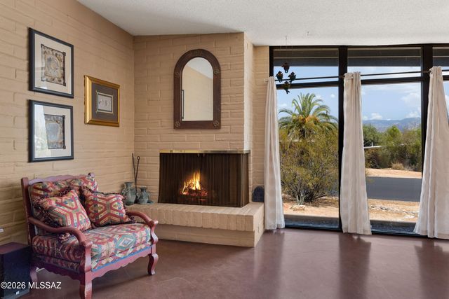 8740 E Dexter Drive, Tucson, AZ 85715