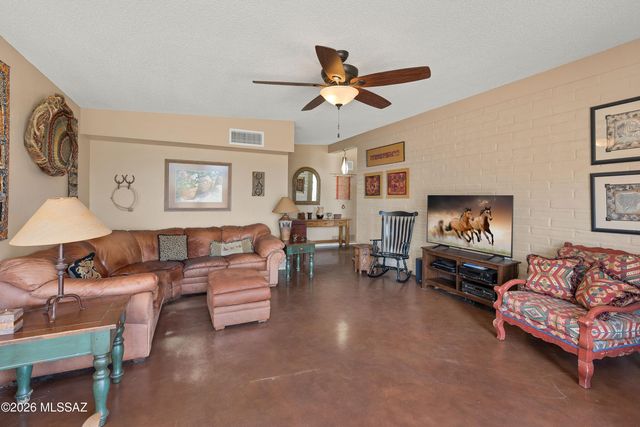 8740 E Dexter Drive, Tucson, AZ 85715