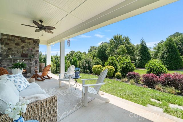 11104 Benjamin Smith Avenue, Huntersville, NC 28078