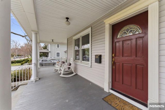 113 Oak Street 1, Ridgewood, NJ 07450