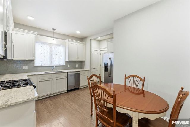 113 Oak Street 1, Ridgewood, NJ 07450