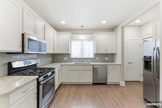 113 Oak Street 1, Ridgewood, NJ 07450