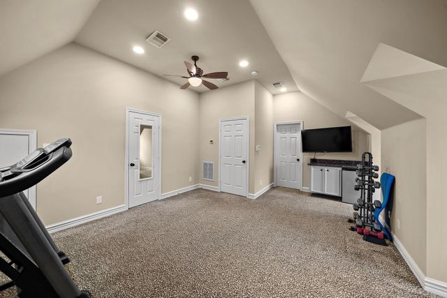 1229 Ripple Creek Drive, Houston, TX 77057