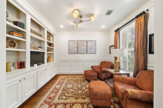 1229 Ripple Creek Drive, Houston, TX 77057