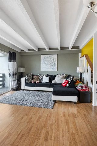 51 29th Ave Dr SW 22, Cedar Rapids, IA 52404