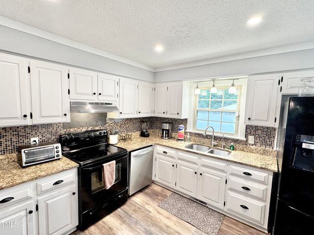 315 Walnut Street, Cary, NC 27511