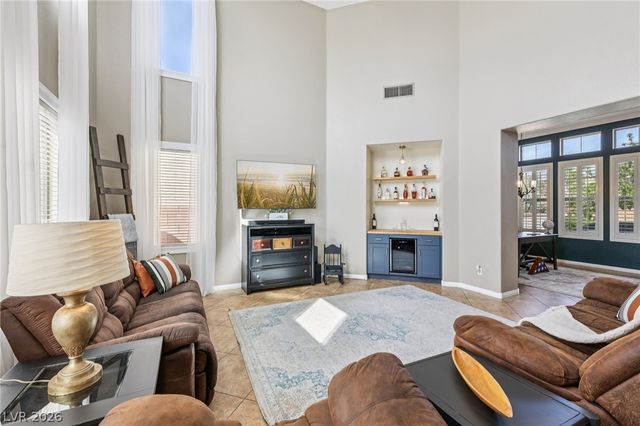 1921 Gentle Bluff Court, North Las Vegas, NV 89084