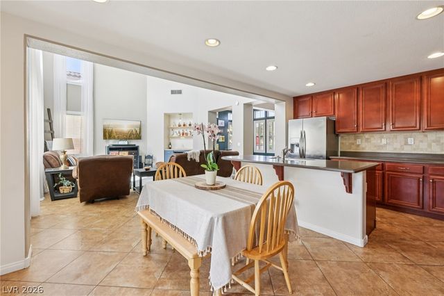 1921 Gentle Bluff Court, North Las Vegas, NV 89084