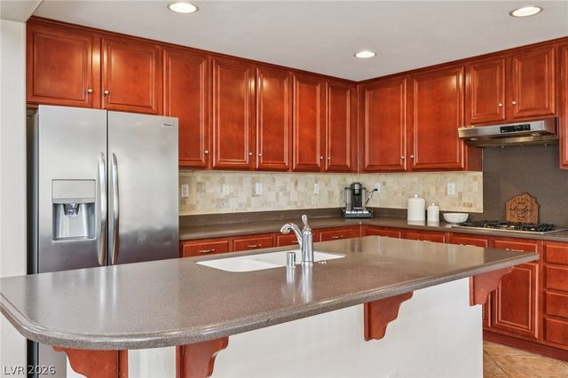 1921 Gentle Bluff Court, North Las Vegas, NV 89084