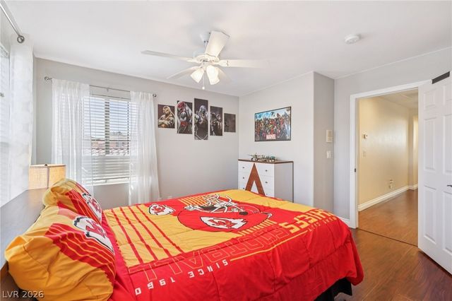 1921 Gentle Bluff Court, North Las Vegas, NV 89084