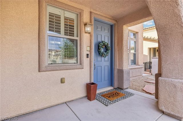 1921 Gentle Bluff Court, North Las Vegas, NV 89084