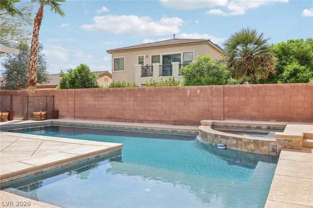 1921 Gentle Bluff Court, North Las Vegas, NV 89084