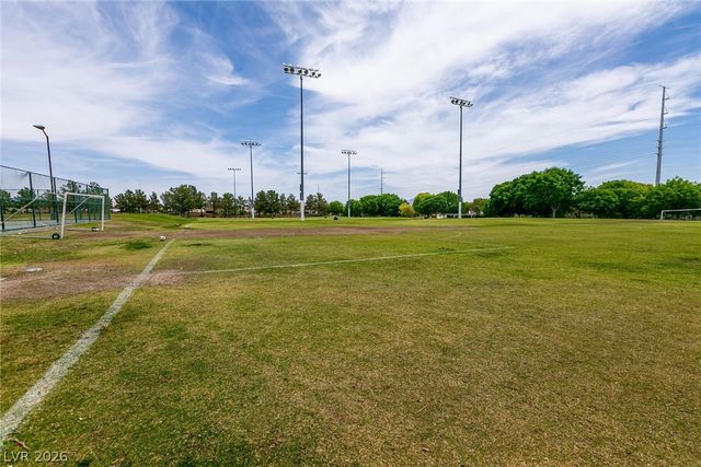 1921 Gentle Bluff Court, North Las Vegas, NV 89084