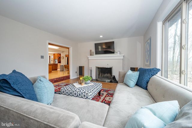 524 PUGH RD, Wayne, PA 19087