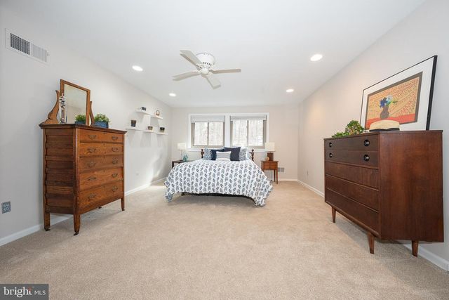 524 PUGH RD, Wayne, PA 19087