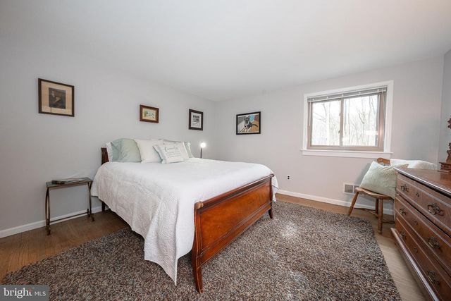 524 PUGH RD, Wayne, PA 19087