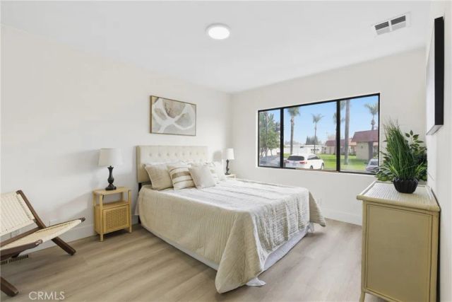 300 N Rampart 152, Orange, CA 92868