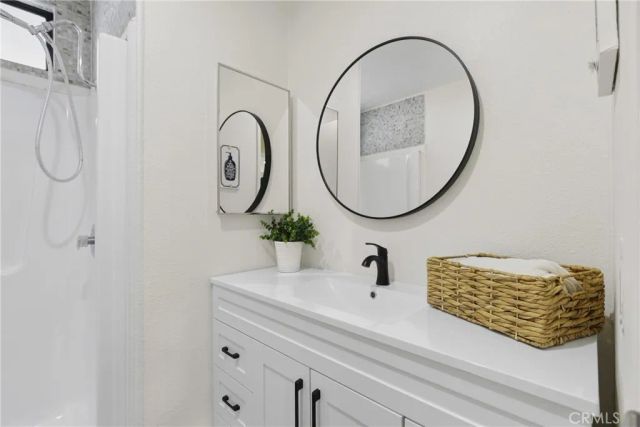 300 N Rampart 152, Orange, CA 92868