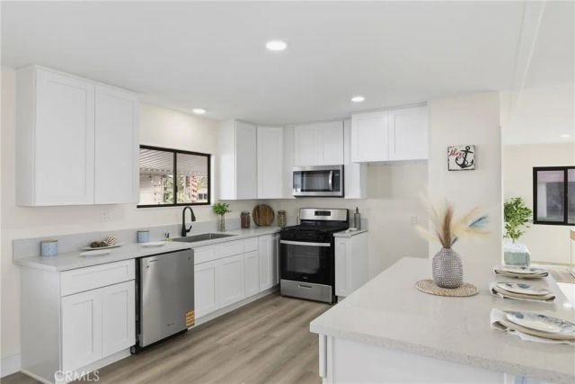 300 N Rampart 152, Orange, CA 92868