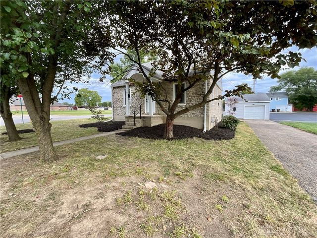 123 Chestnut Street, Englewood, OH 45322