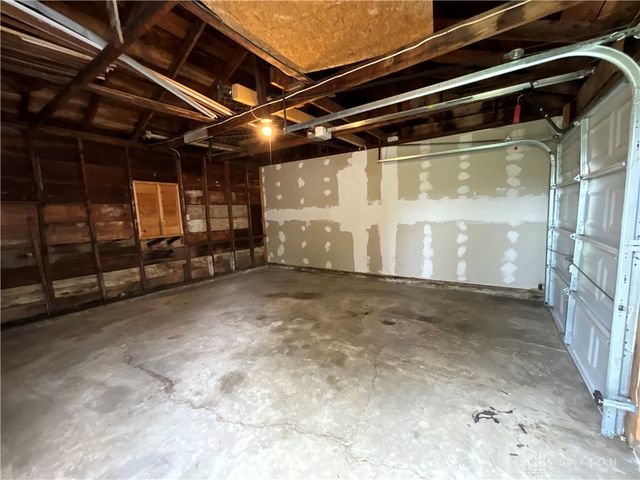 123 Chestnut Street, Englewood, OH 45322