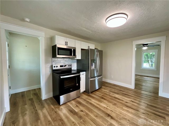 123 Chestnut Street, Englewood, OH 45322