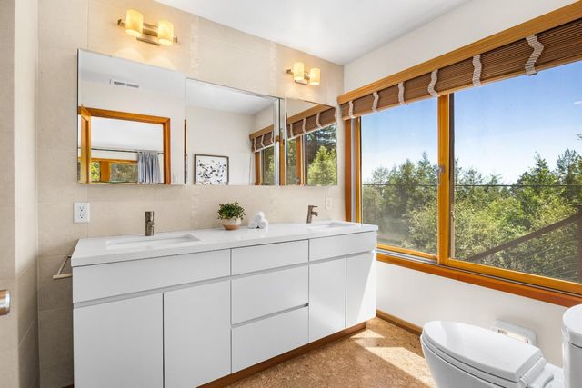 1095 Wilderfield, Los Gatos, CA 95033
