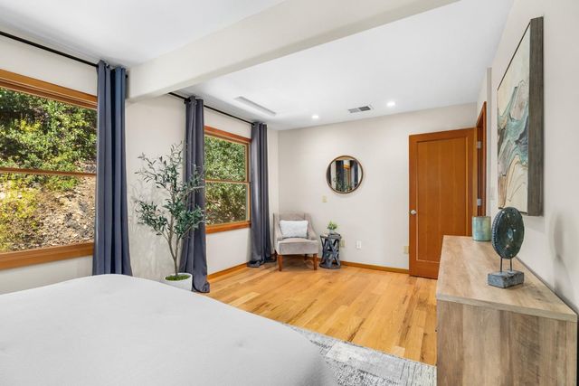 1095 Wilderfield, Los Gatos, CA 95033