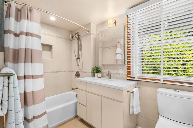 1095 Wilderfield, Los Gatos, CA 95033