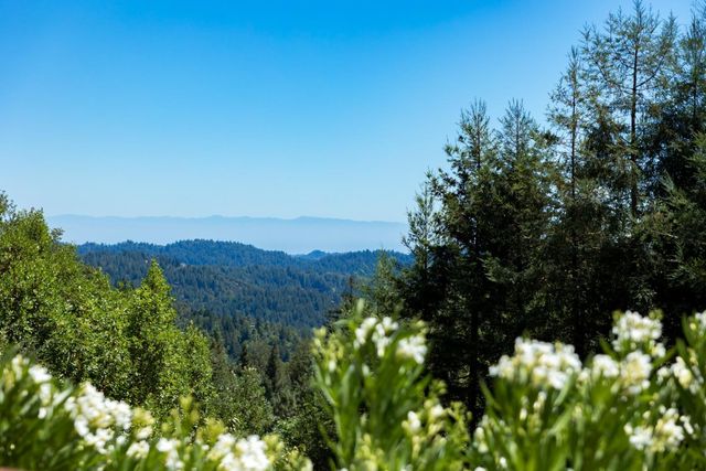 1095 Wilderfield, Los Gatos, CA 95033