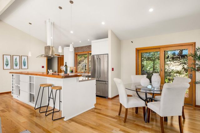 1095 Wilderfield, Los Gatos, CA 95033