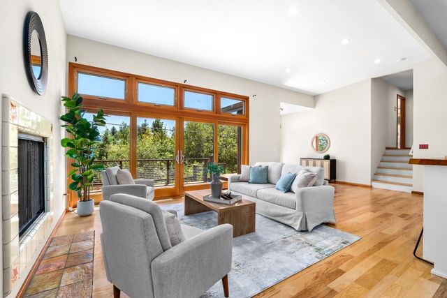 1095 Wilderfield, Los Gatos, CA 95033