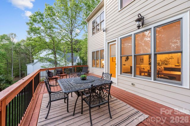 107 Mcauley Court, Mooresville, NC 28117