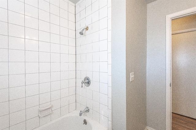 733 N Norman Avenue, Moore, OK 73160