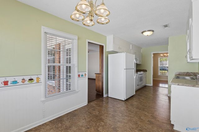 2511 Galahad Drive SE, Huntsville, AL 35803