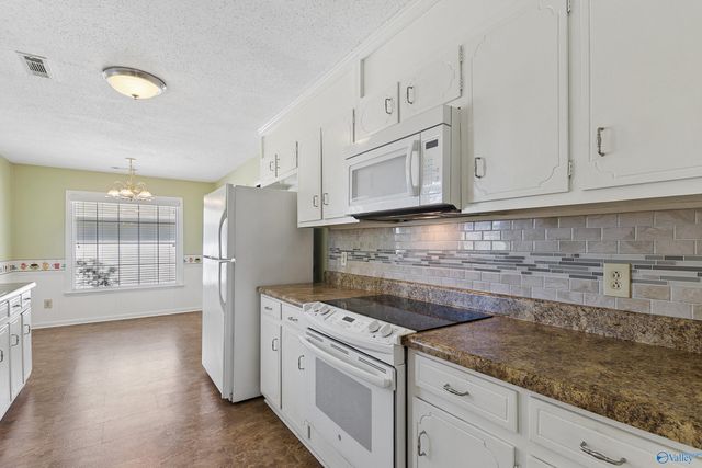 2511 Galahad Drive SE, Huntsville, AL 35803