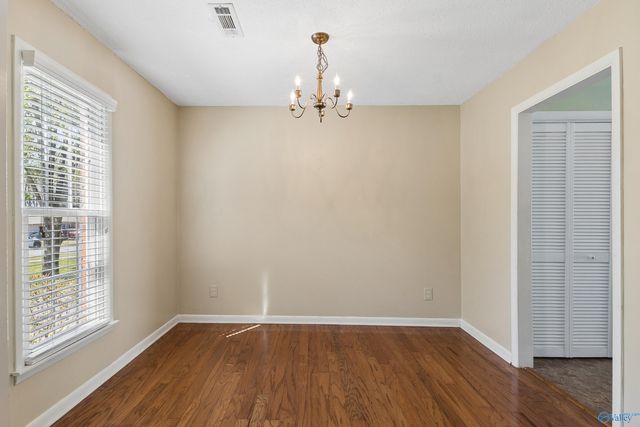 2511 Galahad Drive SE, Huntsville, AL 35803