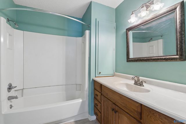 2511 Galahad Drive SE, Huntsville, AL 35803