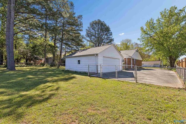 2511 Galahad Drive SE, Huntsville, AL 35803