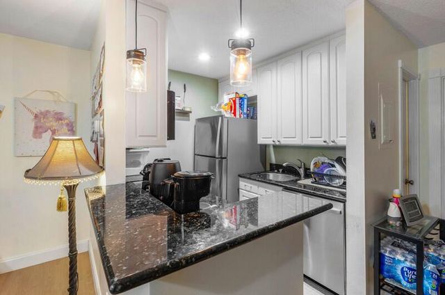 2 CROSSINGS Circle E E, Boynton Beach, FL 33435