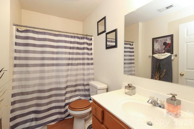 505 Campus Street, Charlotte, NC 28216