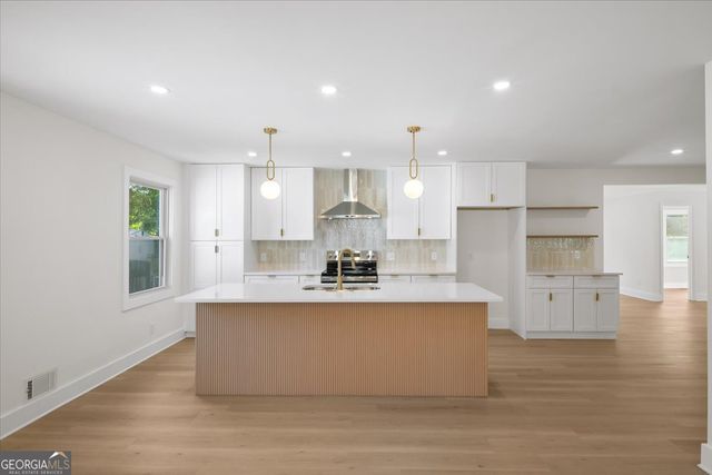 713 Pine Chase Court, Lawrenceville, GA 30043