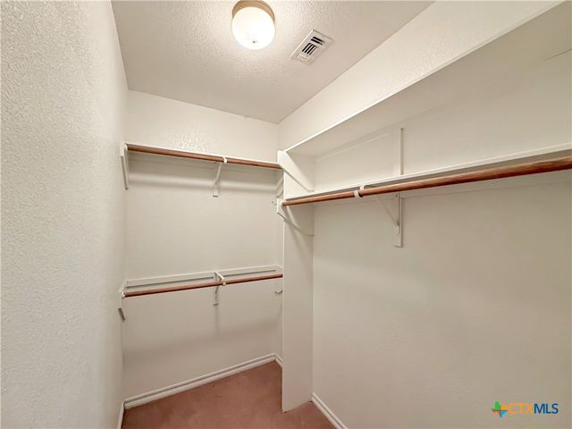 952 Parkview Drive, Canyon Lake, TX 78133