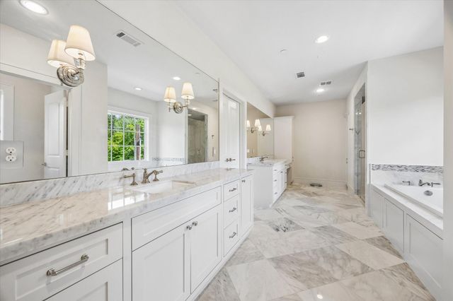 6631 Edloe Street, Southside Place, TX 77005