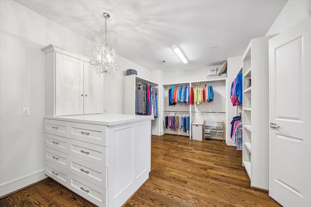 6631 Edloe Street, Southside Place, TX 77005