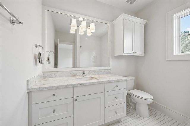 6631 Edloe Street, Southside Place, TX 77005