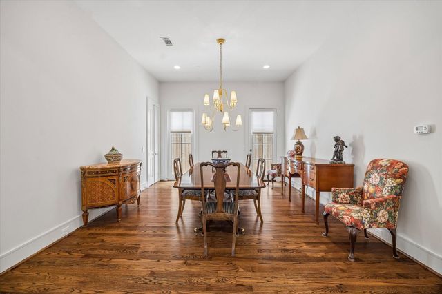 6631 Edloe Street, Southside Place, TX 77005